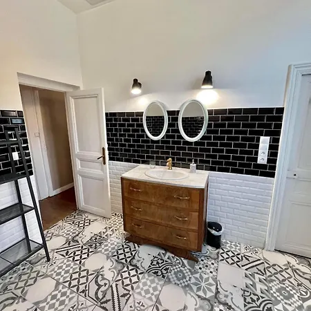 Apartment Bastide 4 *